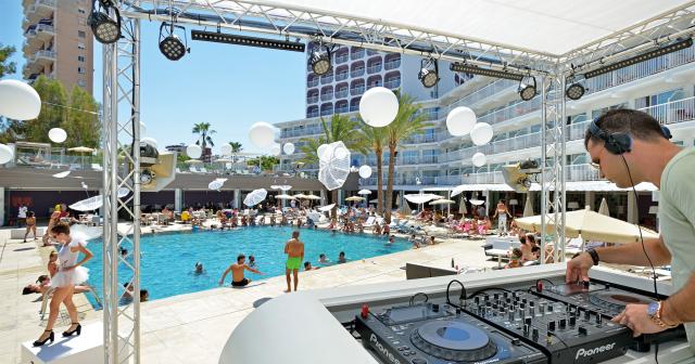 Sol-House-The-Studio-POOL-02