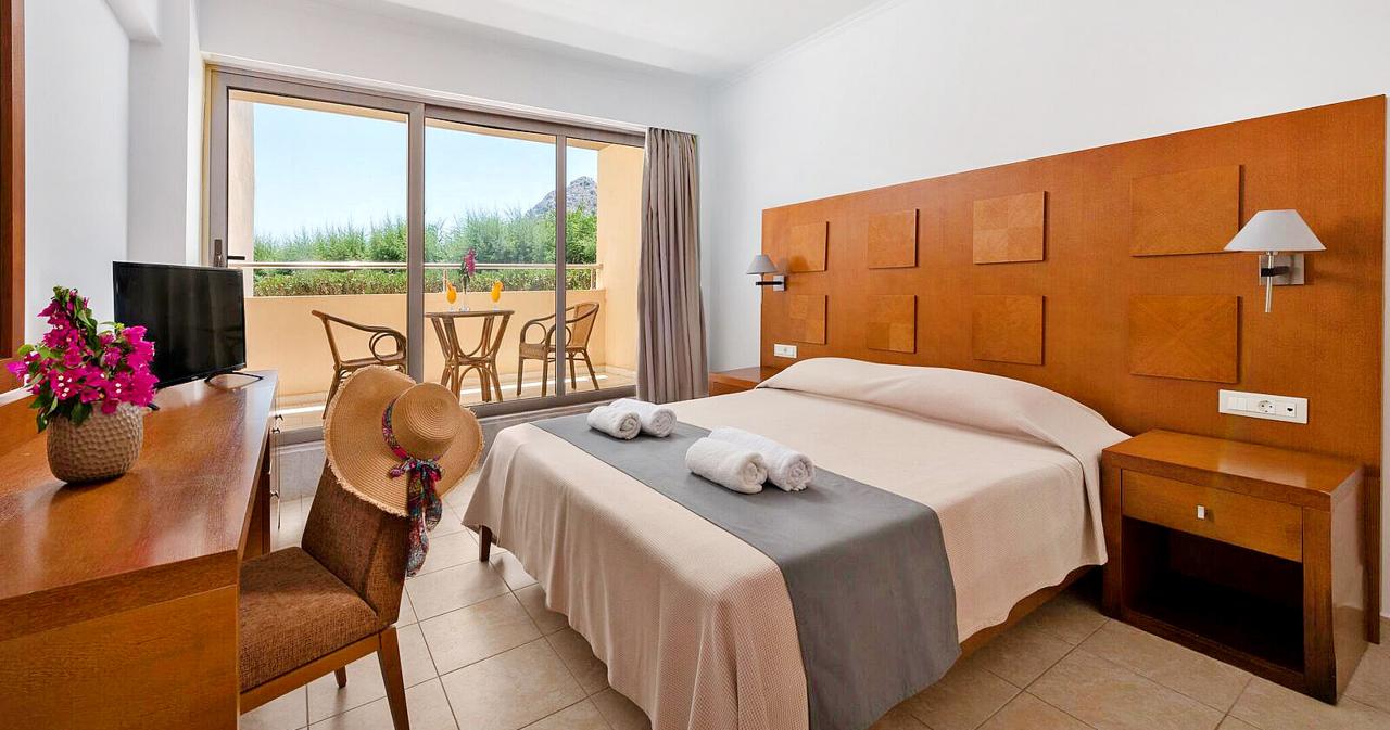 Paralos-Rodos-Lifestyle-STANDARD-ROOM-2025-01
