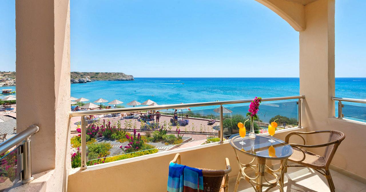 Paralos-Rodos-Lifestyle-STANDARD-ROOM-2025-04