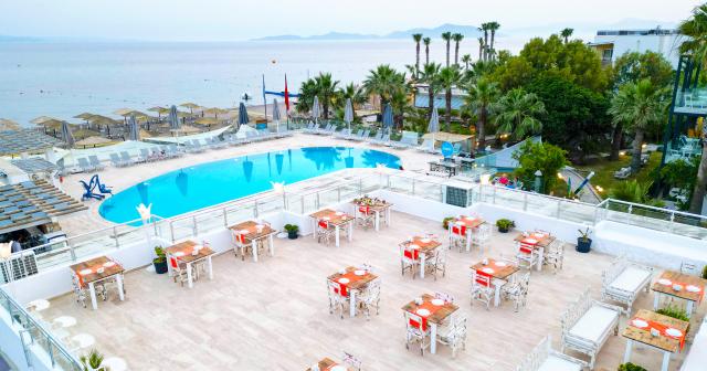 Charm-Beach-POOL-AND-RESTAURANT