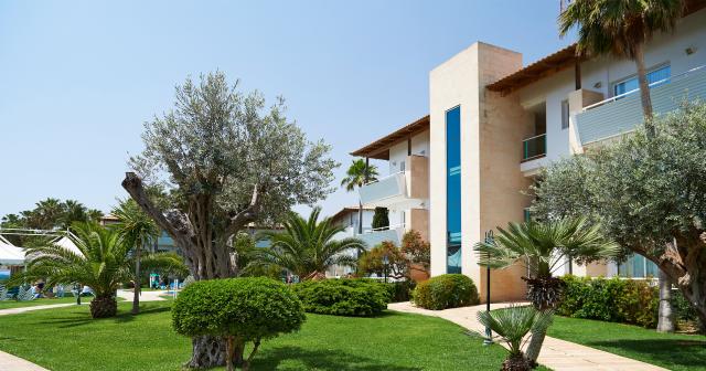 Grupotel-Mallorca-Mar-HOTEL-GARDEN-02