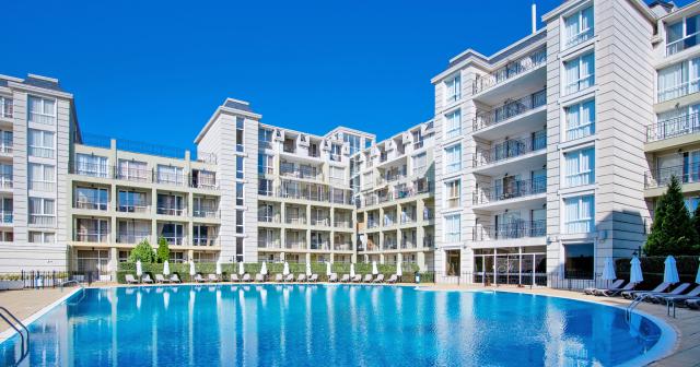 Festa-Pomorie-Resort-2024-POOL