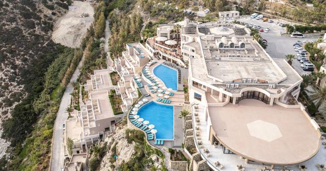 Athina-Palace-Resort-and-Spa-OVERVIEW-4