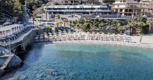 Athina-Palace-Resort-and-Spa-BEACH-02