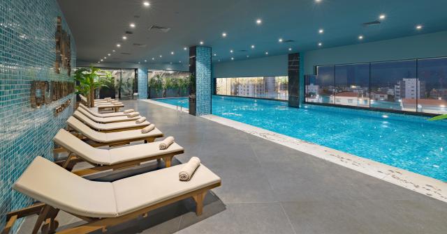 Grand-Sapphire-Resort-2024-INDOR-POOL