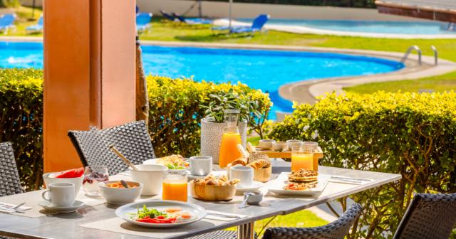 Century-Resort-FOOD-2025-NEW-02