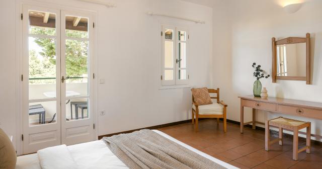 Century-Resort-ROOM-Family-One-Bedroom-Side-Sea-View-2025-NEW-0