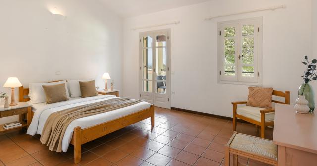 Century-Resort-ROOM-Family-One-Bedroom-Side-Sea-View-2025-NEW-0