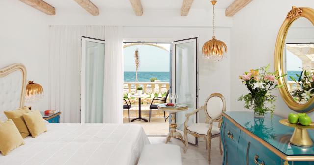 Mitsis-Selection-Laguna-ROOM-01
