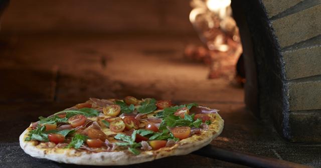 Mitsis-Petit-Palais-POOL-PIZZA-1