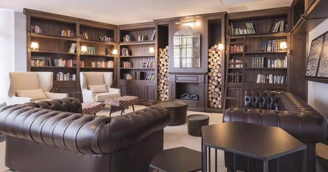 Be-Live-La-Cala-LIBRARY