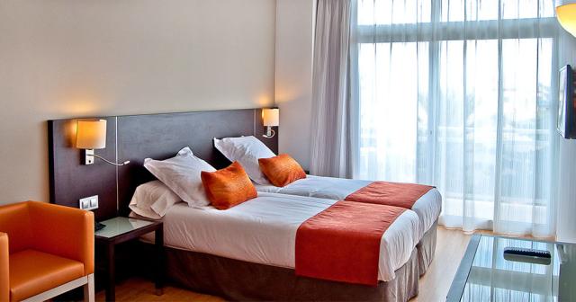 BQ-Augusta-Hotel-ROOM-01