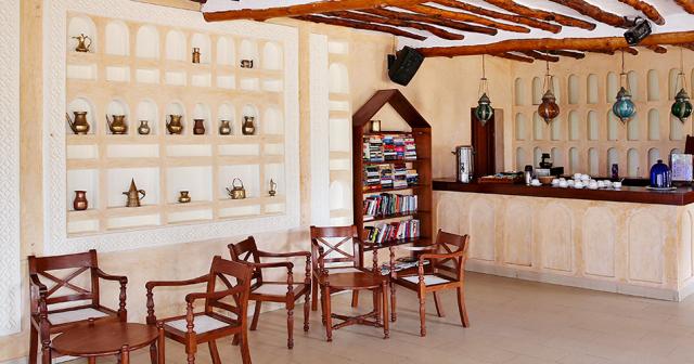 Sultan-Sands-Island-Resort-CASABLANCA-CAFE