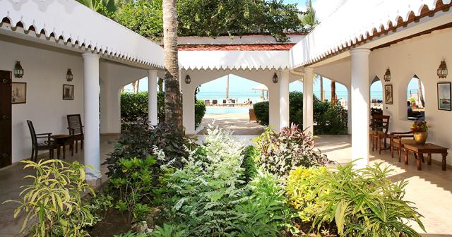 Sultan-Sands-Island-Resort-OVERVIEW