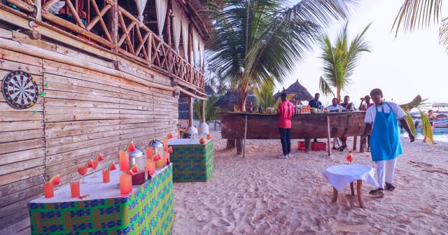 Sansi-Kendwa-Beach-Resort-BEACH-BAR-NEW-2025