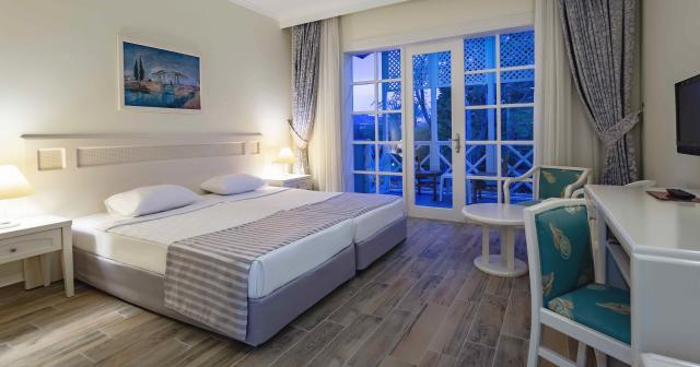 Asteria-Family-Resort-Side-STANDARD-ROOM