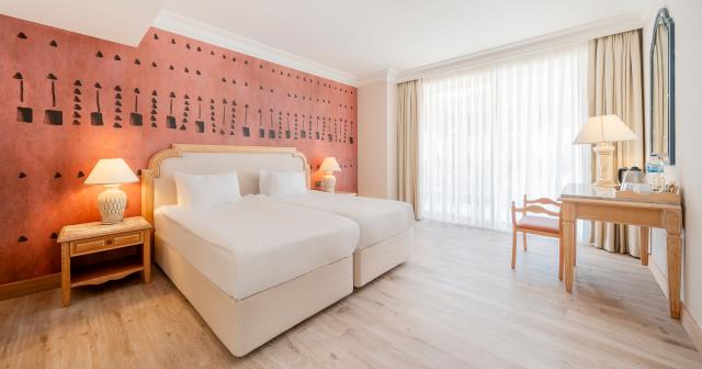 The-Norm-Oriental-ROOM-01