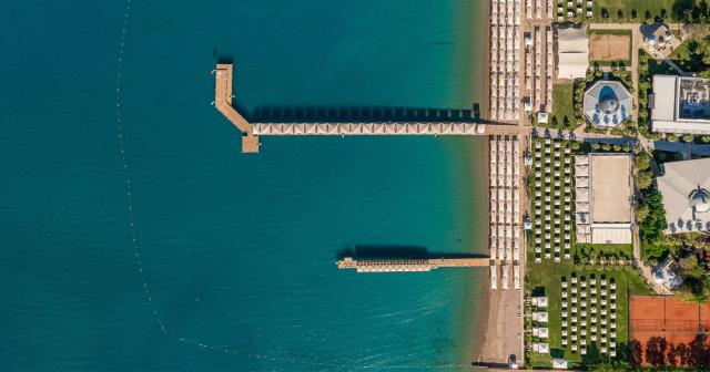 Swandor-Hotels-and-Resorts-Topkapi-Palace-BEACH-OVERVIEW-01