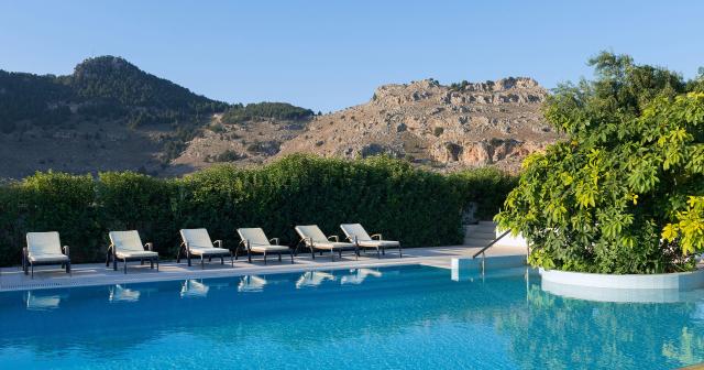 Hotel-Anavadia-POOL-02