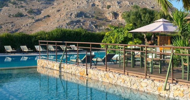 Anavadia-2025-POOL-02