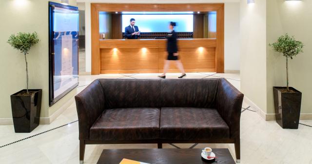 Mitsis-La-Vita-RECEPTION-01