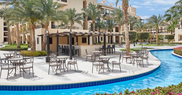 Steigenberger-Aqua-Magic-NEW-2025-POOL-BAR-01