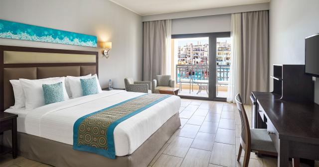 Steigenberger-Aqua-Magic-NEW-2025-DELUXE-ROOM-01