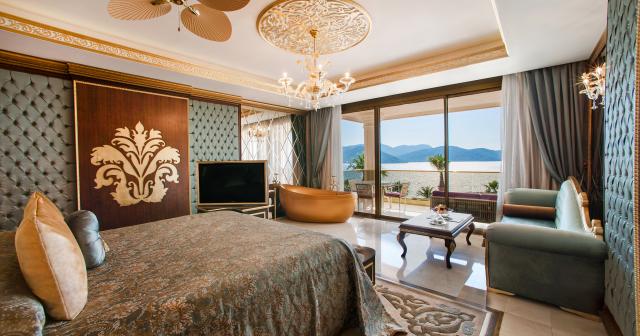 The-Plaza-Bodrum-DELUXE-ROOM-02