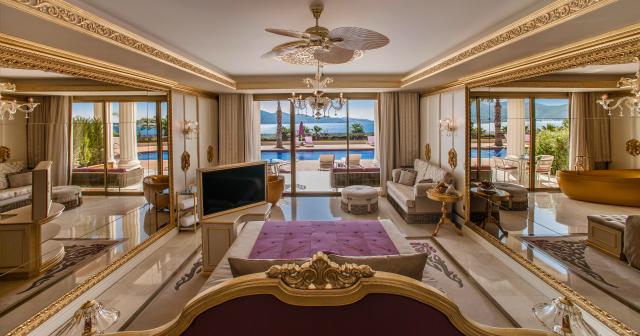The-Plaza-Bodrum-DELUXE-SWIM-UP-ROOM