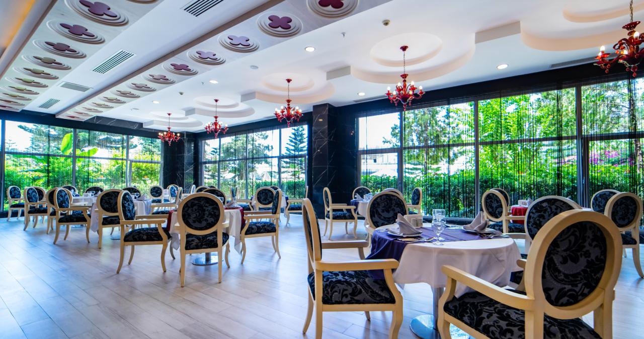 TURECKO-Vita-Silva-Resort-and-Spa-A-LA-CARTE-RESTAURANT-02