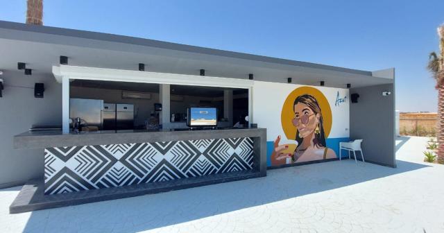 Azur-One-Eleven-2025-BEACH-BAR