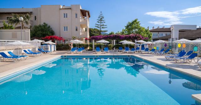 Ferrer-Lime-Isabel-POOL-02