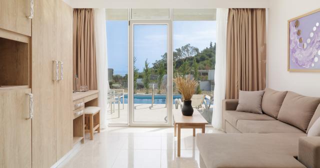 Mythos-Palace-ROOM-03