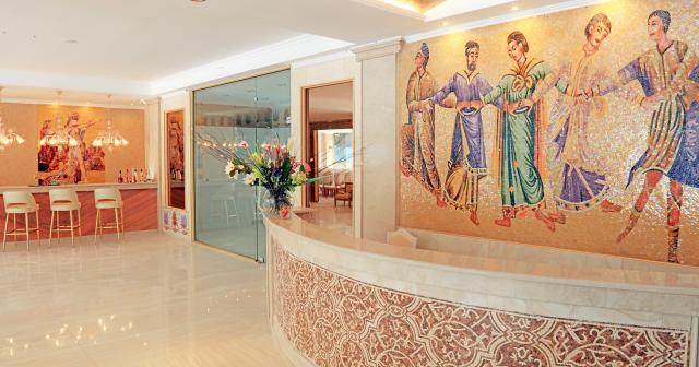 Mythos-Palace-Resort-LOBBY-02