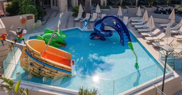 Minos-2025-NEW-KIDS-POOL-02