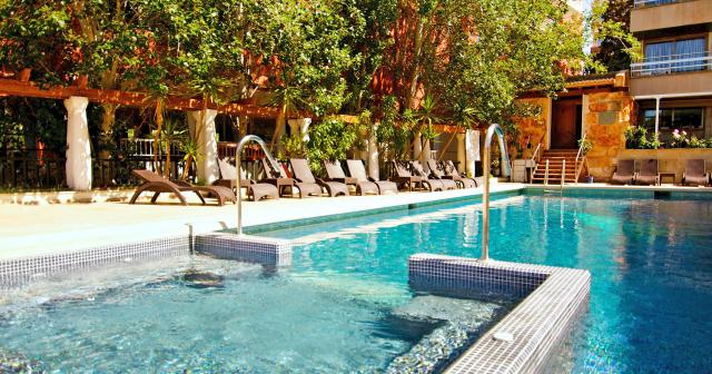 Ipanema-Beach-POOL-01