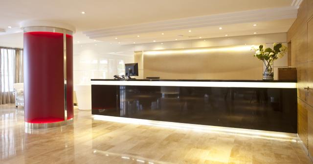 Ipanema-Beach-RECEPTION