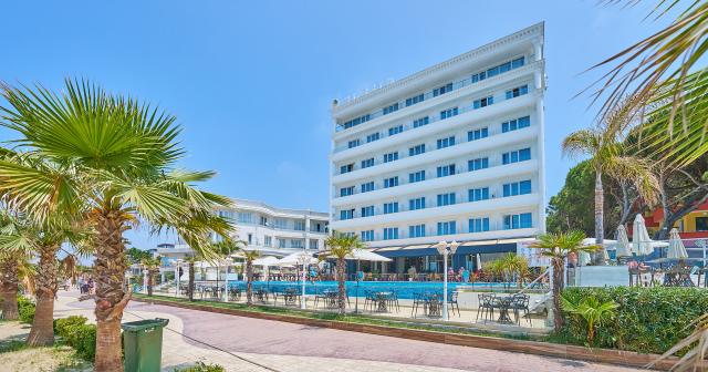 Elesio-NEW-2025-HOTEL-01