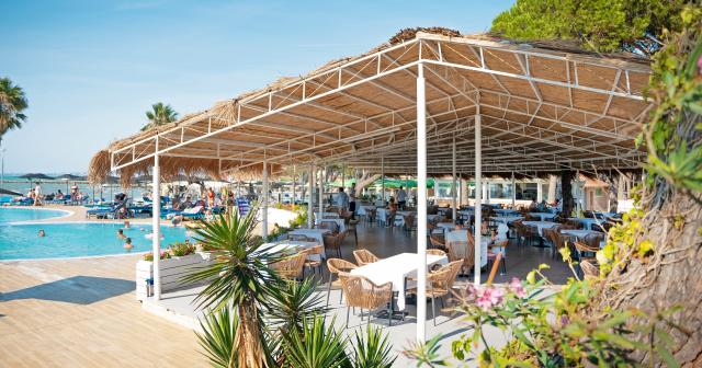 Prestige-Resort-TERRACE