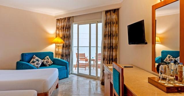 Sunrise-Alora-Resort-STANDARD-ROOM-01