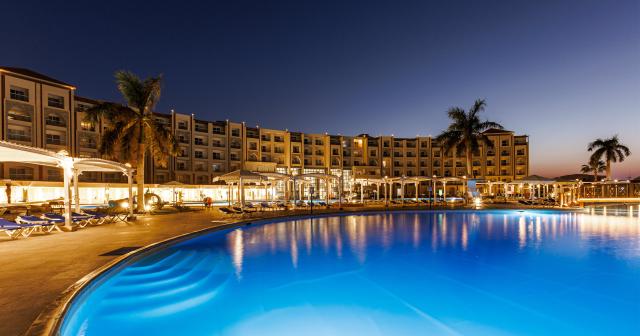 Sunrise-Alora-Aquapark-Resort-2025-NEW-POOL-04