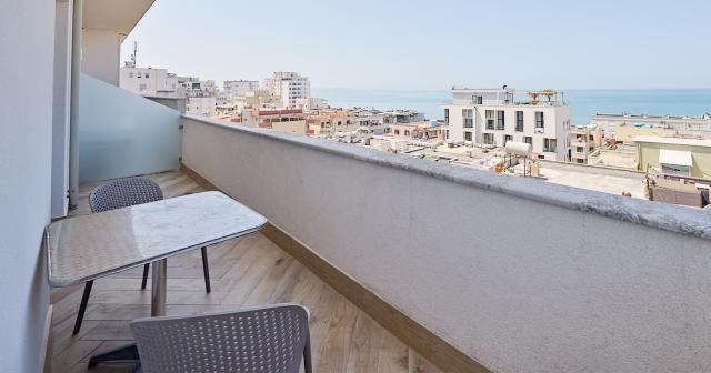 Amfora-Hotel-2025-ROOM-BALCONY-02
