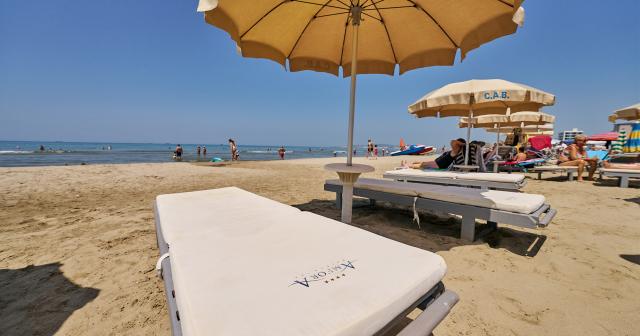 Amfora-Hotel-2025-BEACH-01