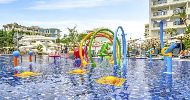 Bonita-Luxury-Resort-KIDS-POOL-2025-02