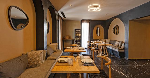 Santo-Mangata-Boutique-RESTAURANT-03