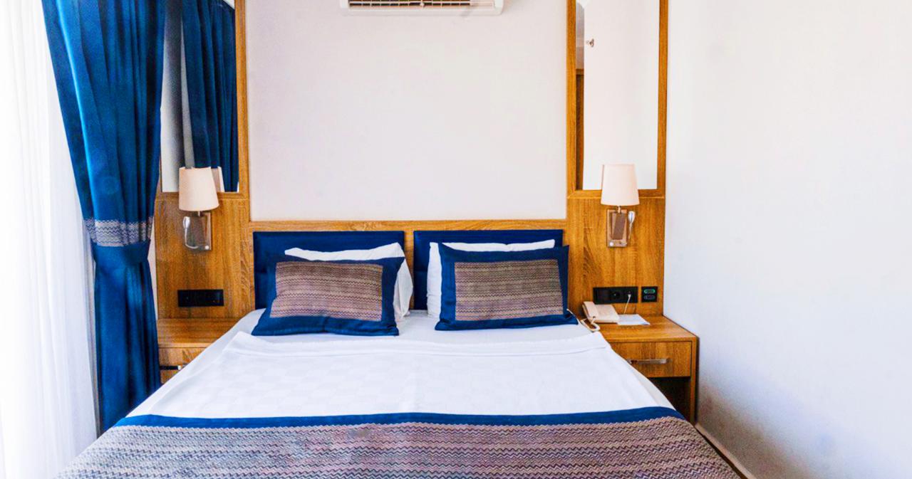 Relax-Beach-Hotel-ROOM
