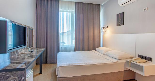 Aslan-City-Hotel-ROOM-01