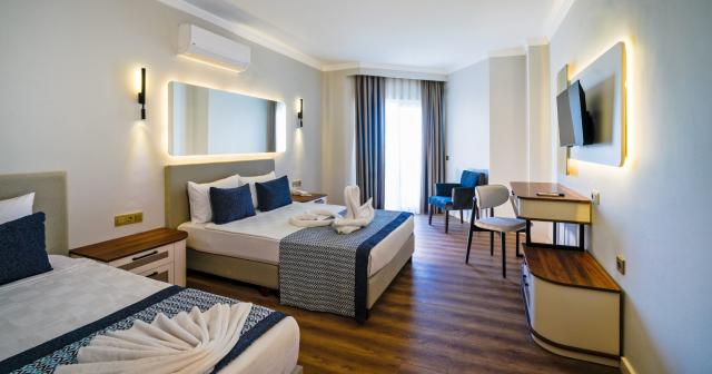 Q-Ella-Beach-Side-ROOM-2025-05