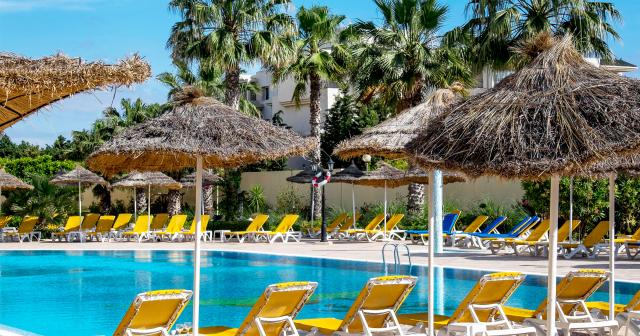 Houda-Yasmine-Marina-Spa-POOL-03