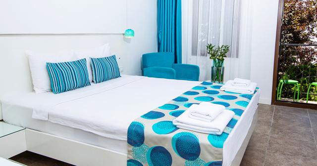 Club-Flora-ROOM-02